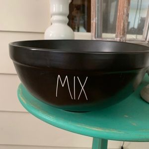 Rae Dunn Mix Bowl